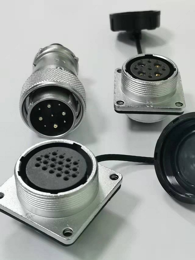 20 pin male and female contact pin connector